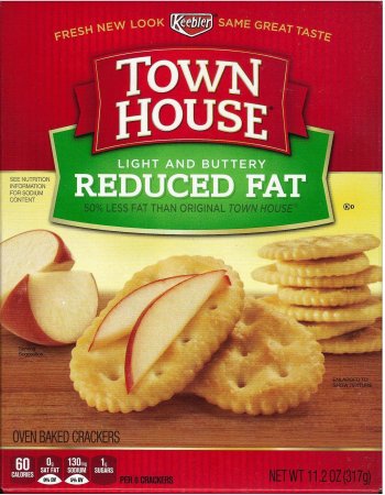 KEEBLER TOWN HOUSE LIGHT AND BUTTERY REDUCED FAT CRACKERS (image for) KEEBLER TOWN HOUSE LIGHT AND BUTTERY REDUCED FAT CRACKERS
